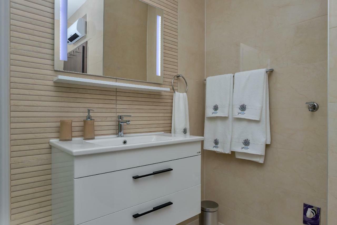 Vila Mila Mare Drasnice Luaran gambar